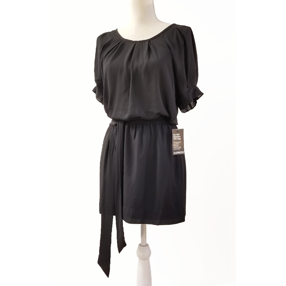 Express Scoop Neck Belted Pleated Dress Sz XS
